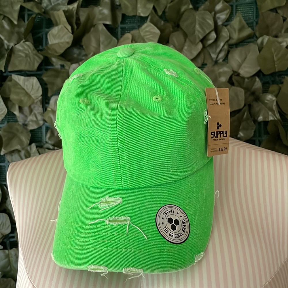 Green hat